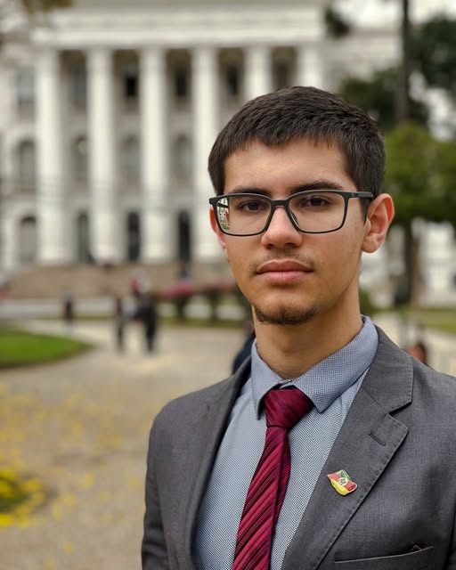 Luiz Eduardo Santos Junges